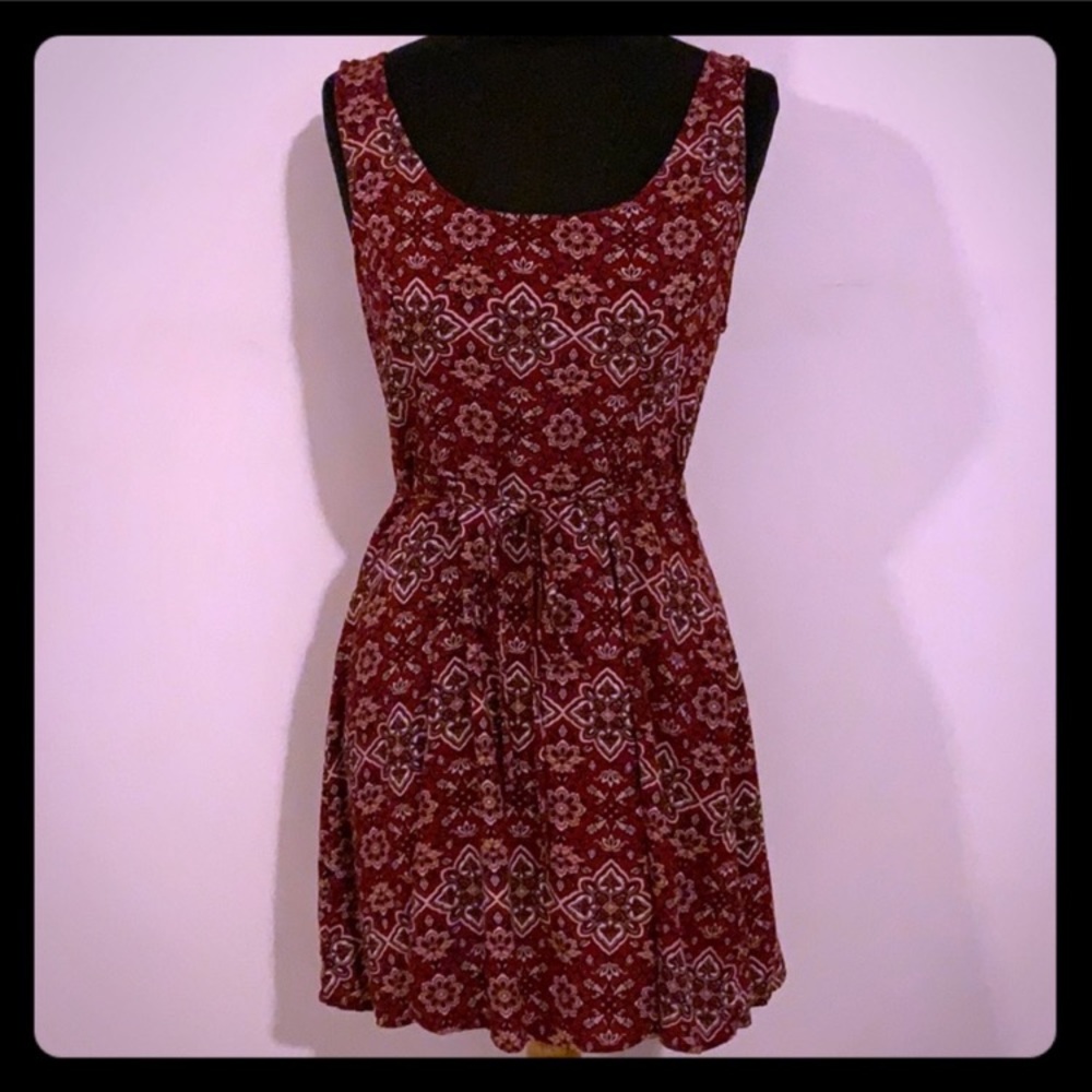 Forever 21 Red Paisley Scoop Neck Skater Dress